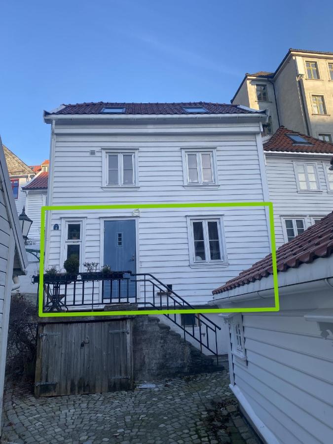 Entire Renovated Apartment From 1780 With Kitchen, Bath, Bedroom, And Living Room In Skuteviken Bergen Dış mekan fotoğraf